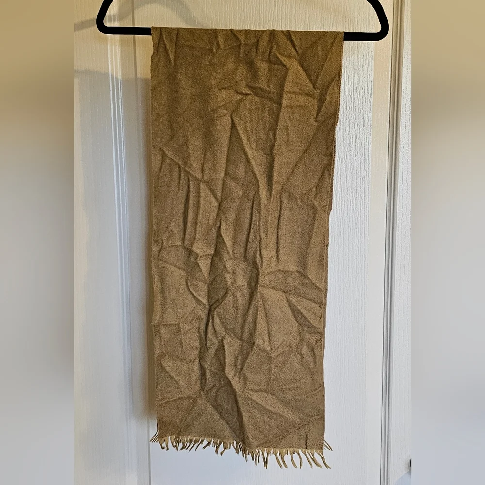 Viva X 70% Cashmere 30% Wool Tan Scarf Made In Scotland Sold By Eljos UVA - Picture 6 of 7